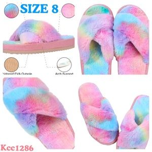 Women’s Cozy Slippers NEW 8